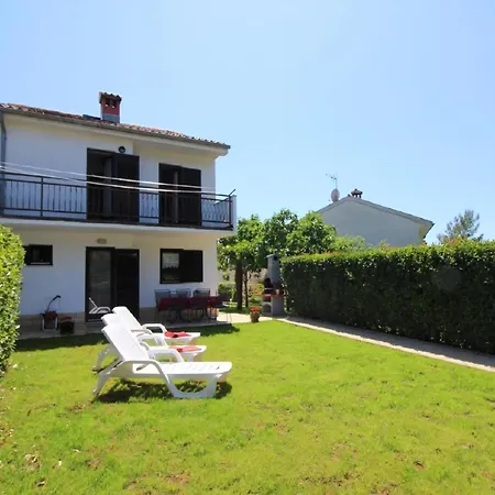 Holiday home Pinia In Strandnaehe Mit Garten *